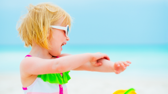 enfant été soleil plage chaleur