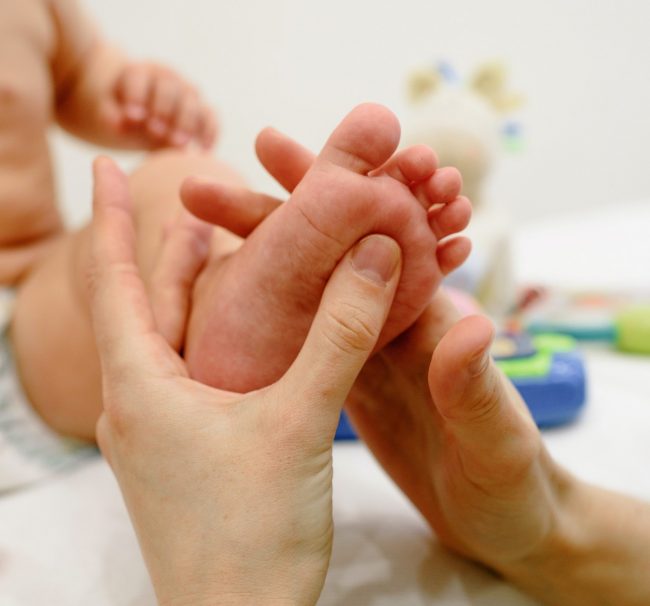 massage chez le nouveau-né