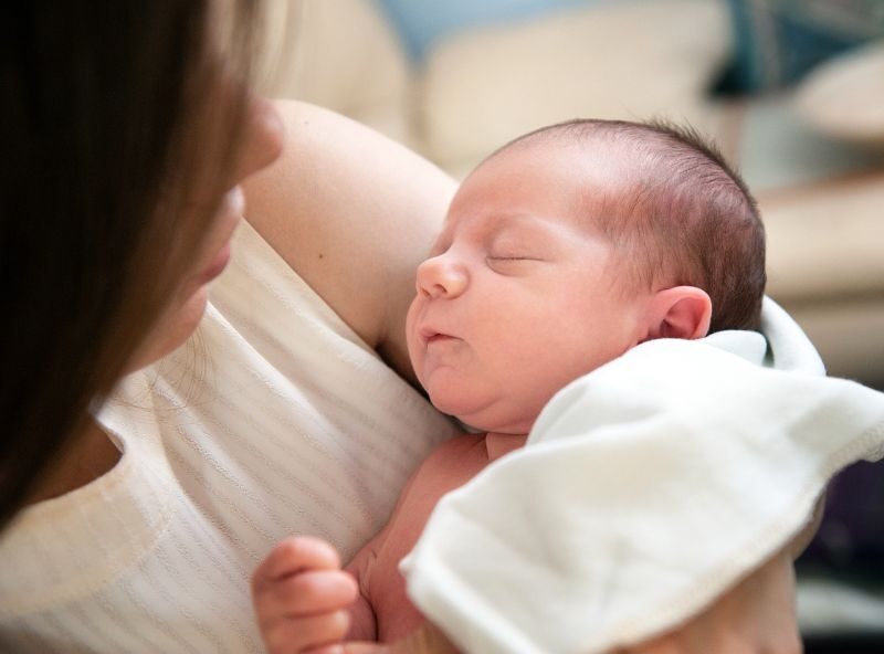 Solitude du post-partum : les parents sont désemparés. Photo de Blankita_ua/Pixabay